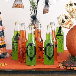 decorated-soda-bottles-l