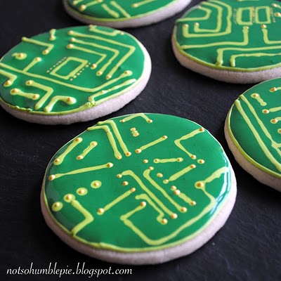 Circuit_board_cookies2t