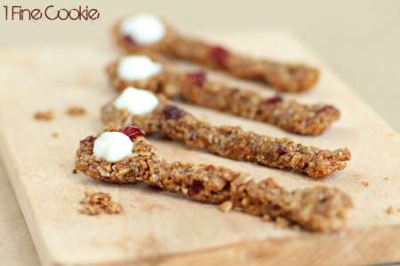 Homemade-Granola-Spoons