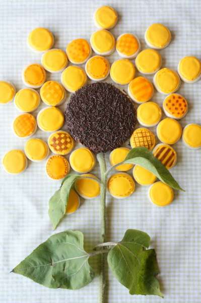 giant-snuflower-cookie