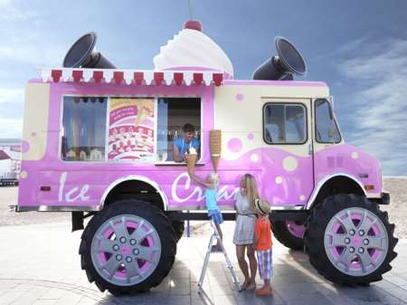 monster-truck-ice-cream-van