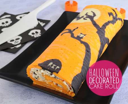 Halloween-cake-roll