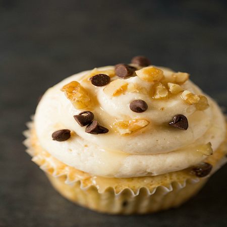 kentucky-derby-pie-cupcakes