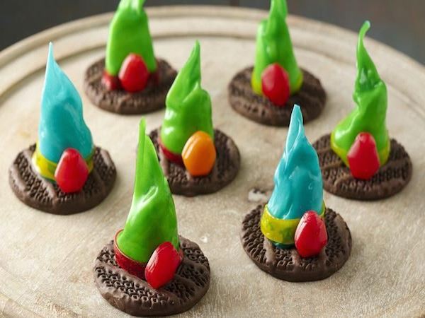 Betty Crocker Fruit Roll Up Witch Hat