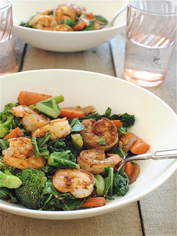 seared shrimp vindaloo with vegetables