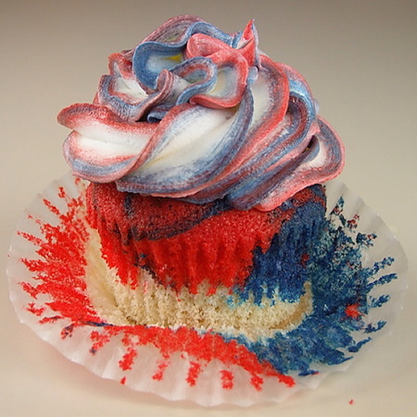 Red-White-and-Blue-Cupcakes