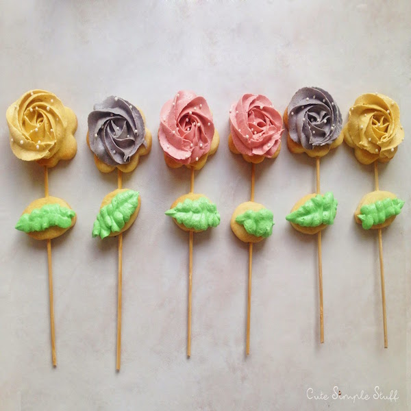 rose cookie pops