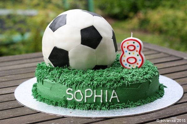 soccer ball cake