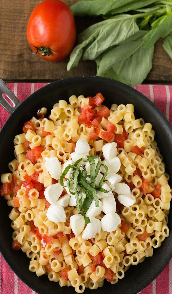 caprese noodles