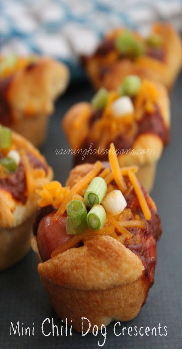 mini chili dog crescents