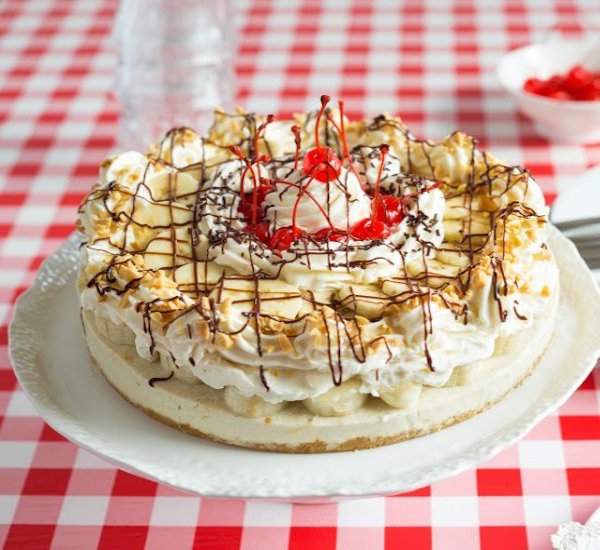 banana split freezer pie