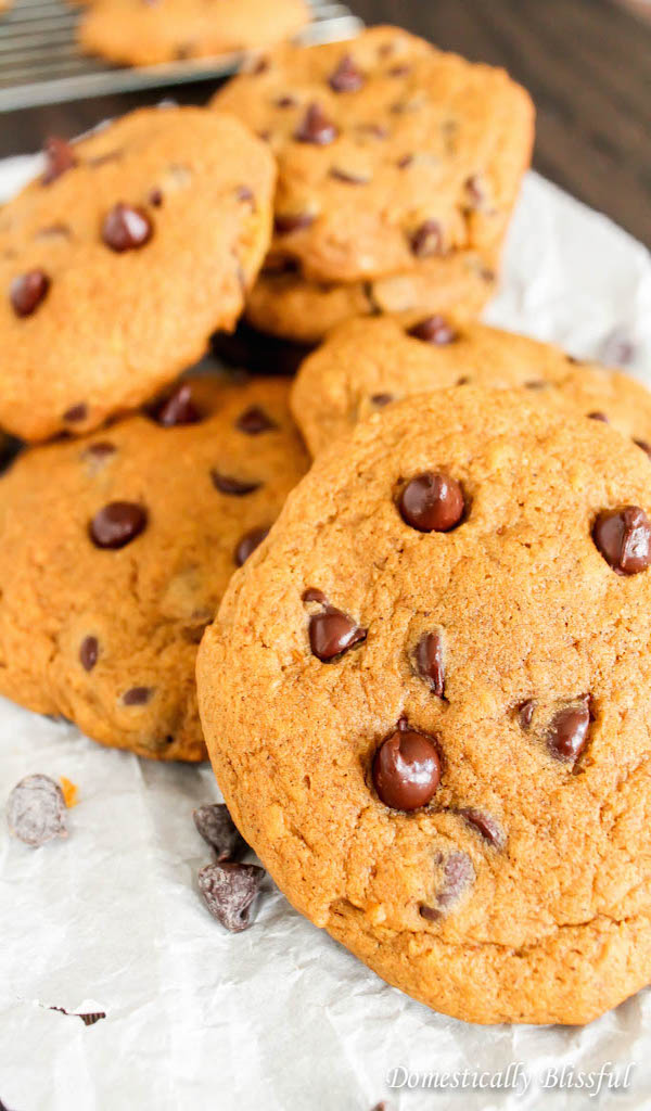 Pumpkin-Spice-Chocolate-Chip-Cookies