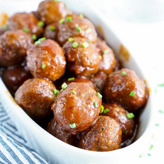 maple chili meatballs