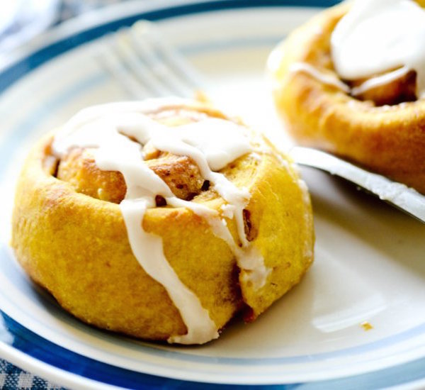 pumpkin cinnamon rolls