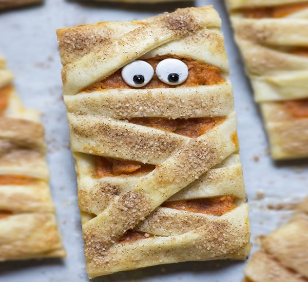 mummy pumpkin cookies