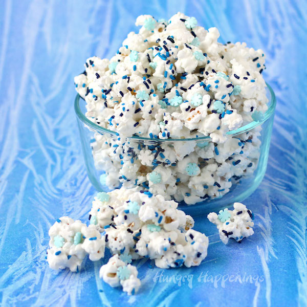 frozen-treats-winter-wonderland-white-chocolate-popcorn-