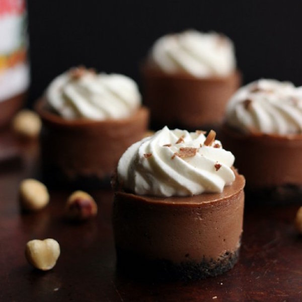 mini nutella cheesecakes