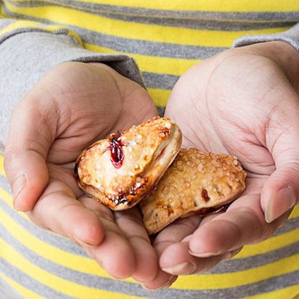 strawberry hand pies