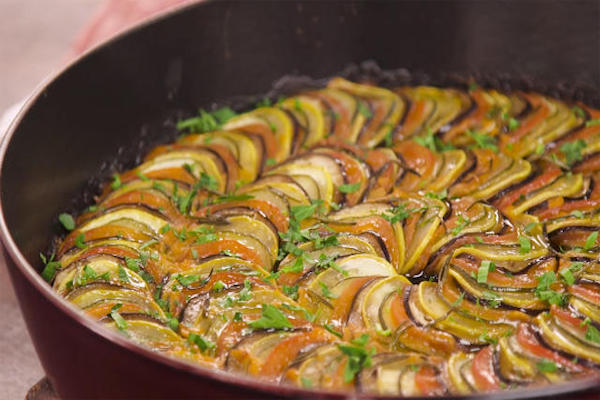 3056102-inline-i-3-finally-this-is-how-you-make-ratatouille-like-remy-from-pixars-ratatouille