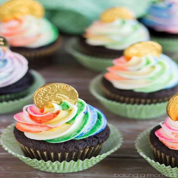 pot of gold cupcakes