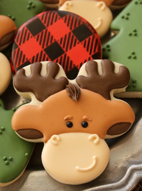 Decorated-Moose-Cookie