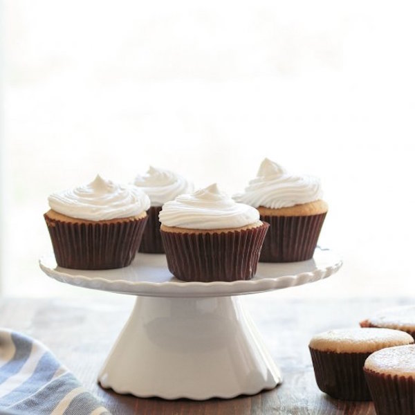 maple syrup cupcakes