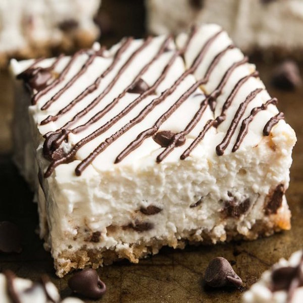 skinny chocolate cheesecake bars