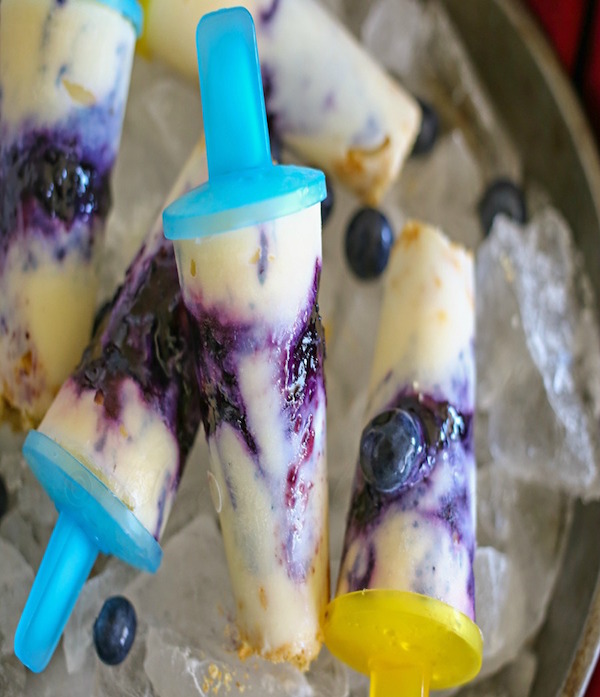 Blueberry-Pops-at-the36thavenue.com_