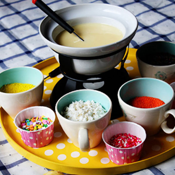 bake_it_pretty_cupcake_fondue