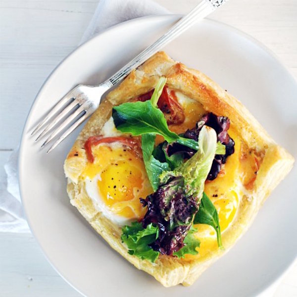 baked egg breakfast tarts with proscuitto