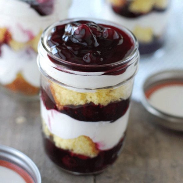 blueberry trifle