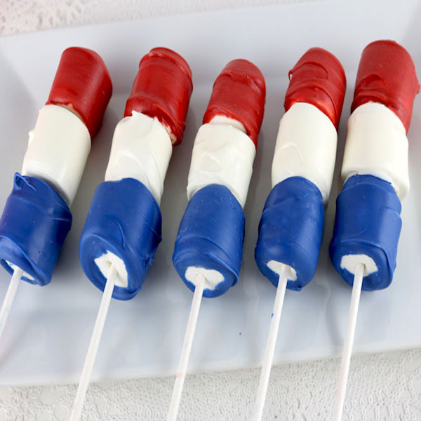 red-white-and-blue-marshmallow-wands-main