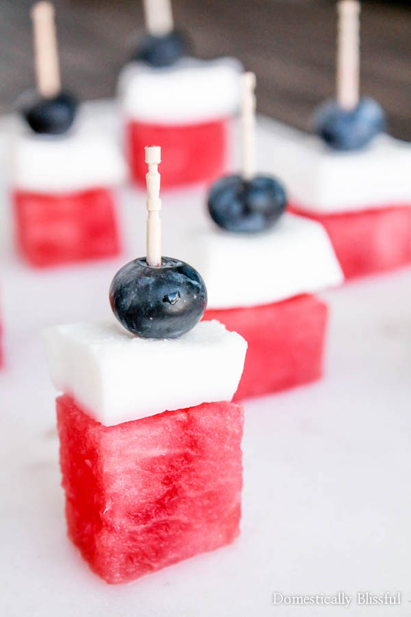 Patriotic-Fruit-Skewers