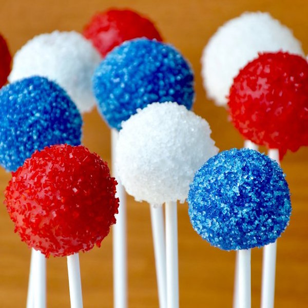 red, white, and blue oreo pops