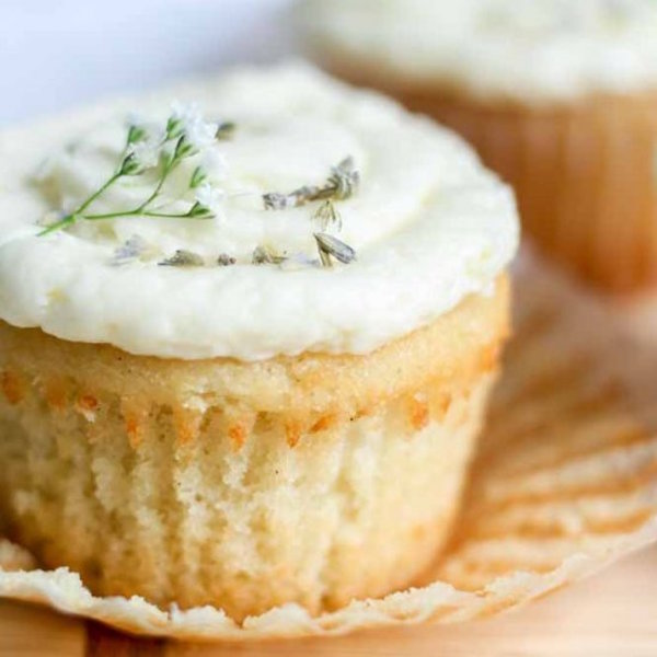 lavender vanilla cupcakes