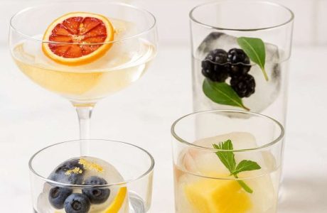 Celebrate New Year’s Eve With Make-Ahead Cocktail Ice Cubes